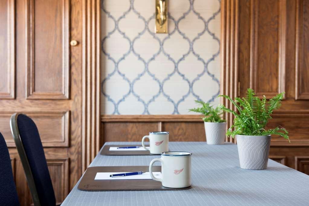 St James Hotel Ред Уинг Съоръжения снимка