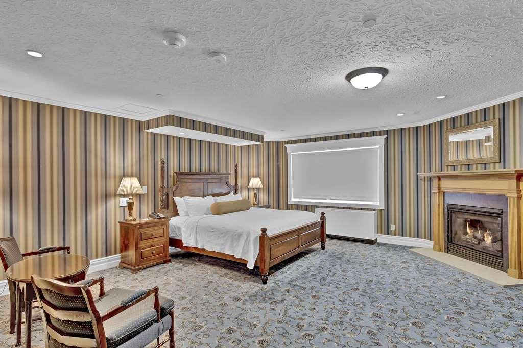 St James Hotel Ред Уинг Стая снимка